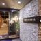 Nipponbashi Crystal Hotel