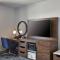 Hampton Inn & Suites Saratoga Springs Downtown - Suite Queen Con Dos Camas Queen Y Sofá Cama