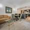Traditional 2BR Stylish Townhouse with Maltese Balcony - Close to Triton Fountain Valletta, Sliema & Saint Julians