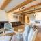 Cosy Apartment facing Piz Rosatsch with eFireplace, Pool & Sauna