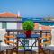 Seaview comfy flat in Andros - walk to beach