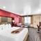 Best Western Plus Yosemite Way Station