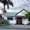 Coromandel Central Cottage Luxury w Spa