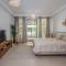 Gorgeous Beachfront Studio