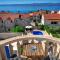 Hektorovic poolside apartments