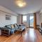 Silver Hills Rooms & Apartments with Free Parking