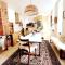 Spacious historical art oasis in the city center