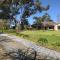 Peaceful 4-Bedroom Vineyard Retreat in Hahndorf