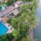 Queens Mount Tri Villas