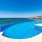 Beachhouse OceanBlue Duplex de lujo en primera línea con vistas espectaculares , Solárium privado y piscina by key wise