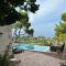 Holiday house Pantovčak, secluded stone house with heated pool and unique view