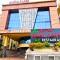 Gokul Plaza