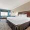 Best Western Plus Lake Worth Inn & Suites