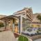 Poseidon Beach Resort - 5-Star Luxury Experience, PREMIUM FULL BOARD, EV Station