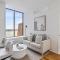 Downtown Modern Apartment with 3BR and 2BA