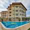 Toma's Residence - Front Beach