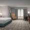 Hilton Garden Inn Columbia/Harbison - King Room With Roll-In Shower - Mobility Access