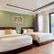 Cat Ba Glow Hotel