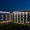 Holiday Hotel