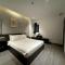 SCat Hotel