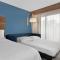 Holiday Inn Express Hilton Head Island, an IHG Hotel - Habitación Standard Queen Con Sofá Cama