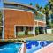 Clive Ten Resorts Athirappilly