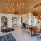 Stylish loft with balcony, quiet and spacious