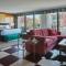 Graduate by Hilton Lincoln - Graduate Junior King Suite Con Balcone