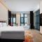 Radisson Red Yangzhou Slender West Lake