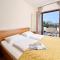 Rooms and Apartments Dobravac