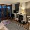 Location Studio avec Jardin en Hameau II