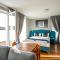Boardinghouse City Home - Living