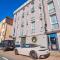 Boardinghouse City Home - Living