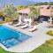 Sonoma Hilltop Estate With 3 Bedrooms And Pool - Includes Wine Tasting Passport