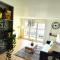 Bright Spacious Apartment near Paris Metro 4