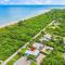 Hutchinson Island Beach Retreat - Pets Welcome