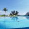 Sunshine Bay Resort by NG