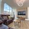 City Centre - Sleeps 4 & Free Parking