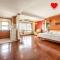 Studio Suite by Royal Ivory Nana