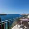Apartments Villa Ari - Deluxe Three Bedroom Apartment with Balcony and Sea View Second Floor