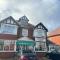 Clarendon Lodge - accommodation only