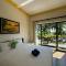 Coral Riverside Homestay & Hostel