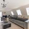 2BR with Amazing City Skyline View