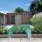 Nova Nocte Urban Private Pool & Spa Retreat