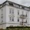 Romantik Residenz (Ferienwohnungen Hotel Im Weissen Rössl) - Dependance