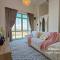 Manhattan Austin By JC Home