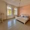 Beautiful apartment in a historic villa
