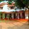 Punchi Walawwa - Guest House - Holiday Bungalow