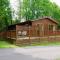Charming Copse Corner Lodge - Spa Resort - Devon