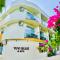 YUVi Blue Guesthouse at Himmafushi